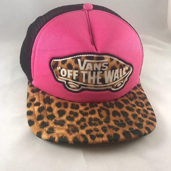 Vans Accessories - Vans Off The Wall Pink Leopard Trucker Hat